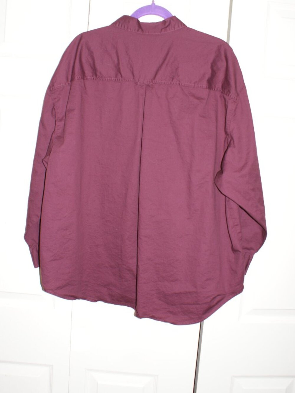 Old Navy 'The Boyfriend Shirt' Plum Button Down - XL - LIKE NEW - Picture 2 of 6